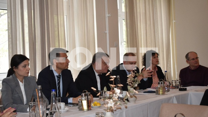 Unapređenje boravka u domovima 